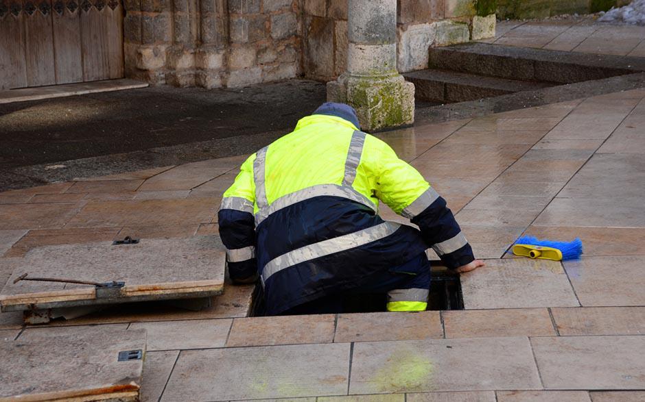déboucher des canalisations Tracy-le-Mont